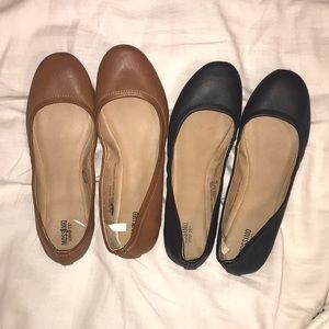 Black and brown flats